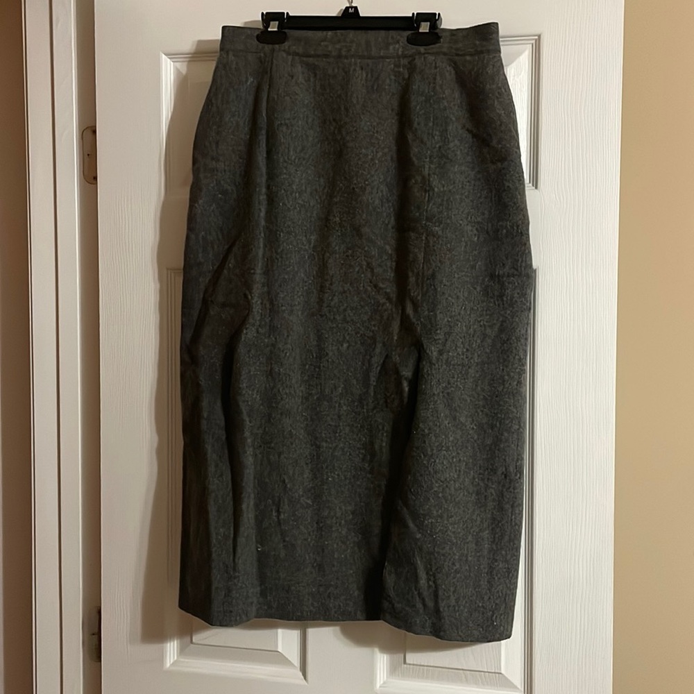 Sag Harbor Gray Wool Skirt